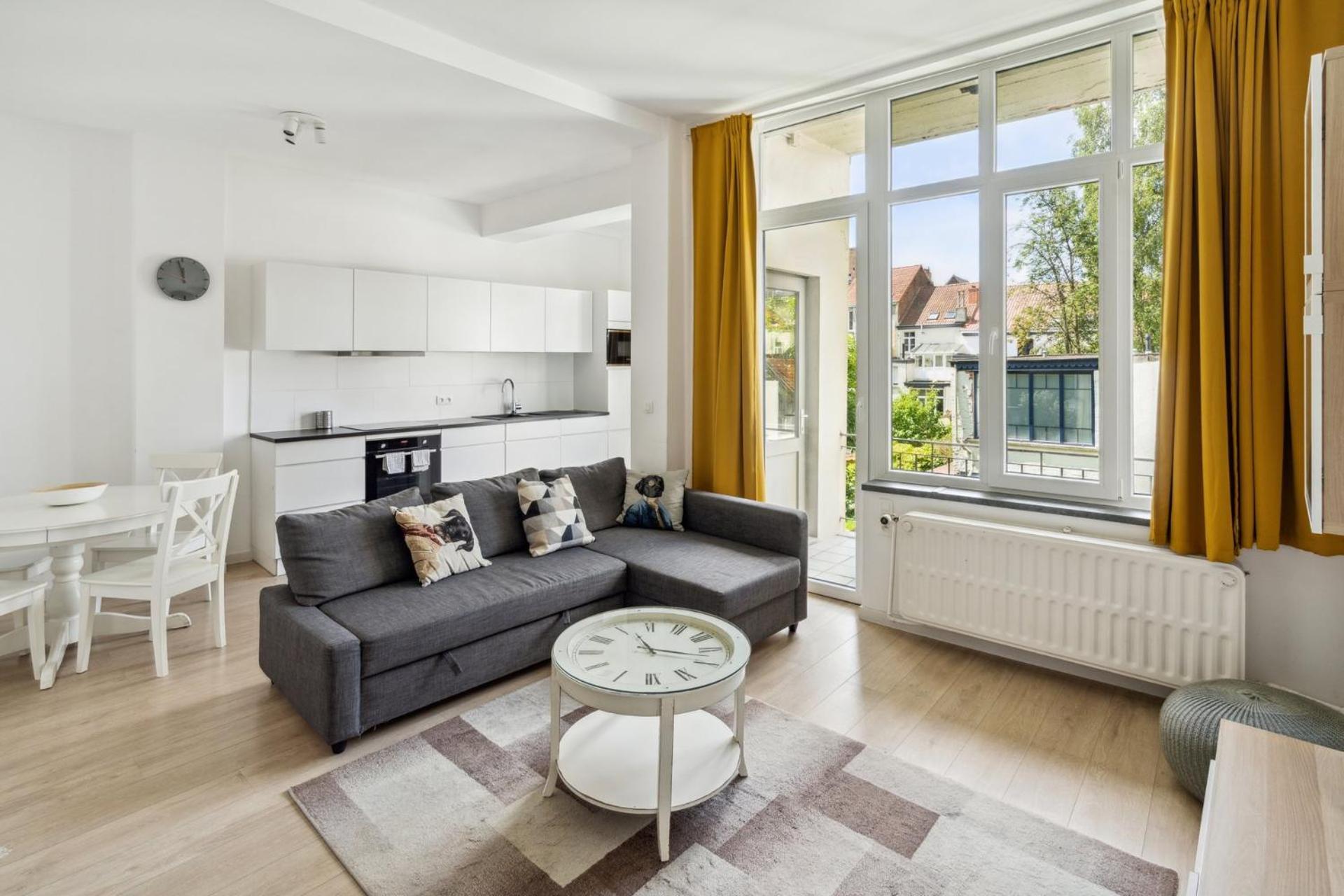 Apartment In Brussels, Degroux By Homenhancement Sa Exteriör bild